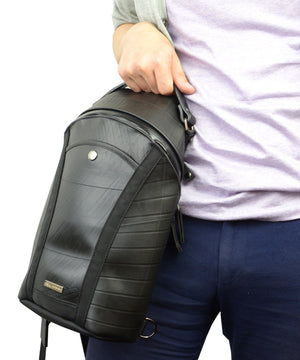 SEAL Men's Sling Backpack PS084 BLACK Hand Carrying View