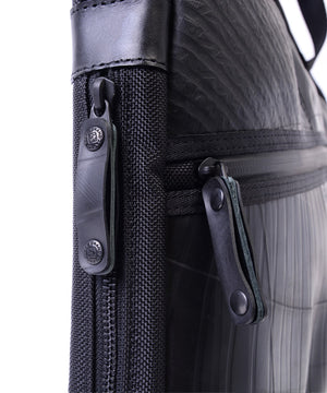 SEAL Expandable Slim briefcase PS155 Zipper Close Up
