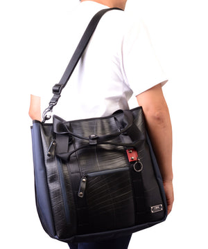 SEAL Recycled Tire Tube Men's Tote Bag PS151 NAVY Long Shoulder Strap View